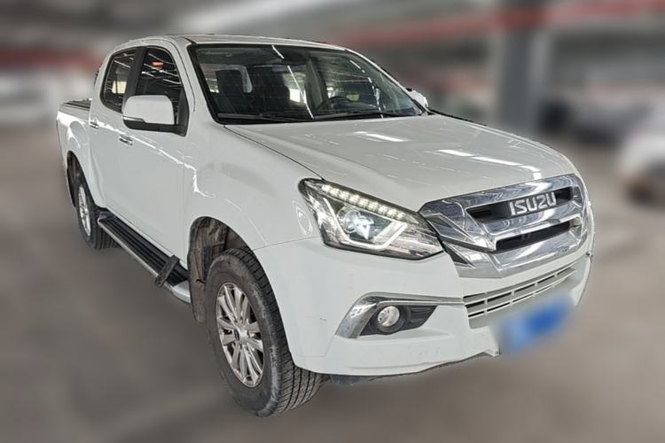 Used Isuzu D-MAX 2022 2.0T Two-Wheel Drive Automatic Gasoline LingShang Version JX4G20A6L Front Right 45 Deg
