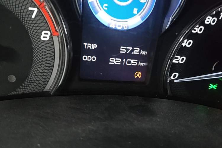Used Isuzu D-MAX 2022 2.0T Two-Wheel Drive Automatic Gasoline LingShang Version JX4G20A6L Odometer Close Up