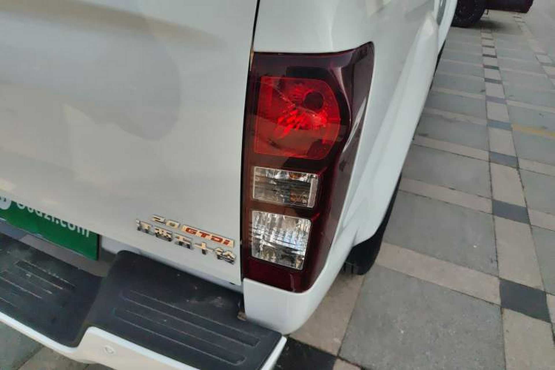 Used Isuzu D-MAX 2022 2.0T Two-Wheel Drive Automatic Gasoline LingShang Version JX4G20A6L Right Rear Taillight