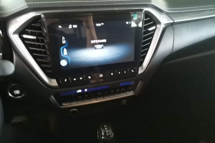 Used Isuzu D-MAX  Audio And AC Panel