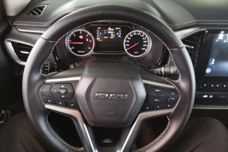 Used Isuzu D-MAX  Steering Wheel