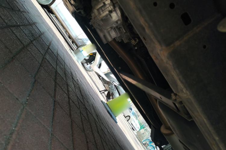Used Isuzu D-MAX 2023 1.9T Automatic All-Wheel Drive V-CROSS Yue Ling Trim Chassis Front Left