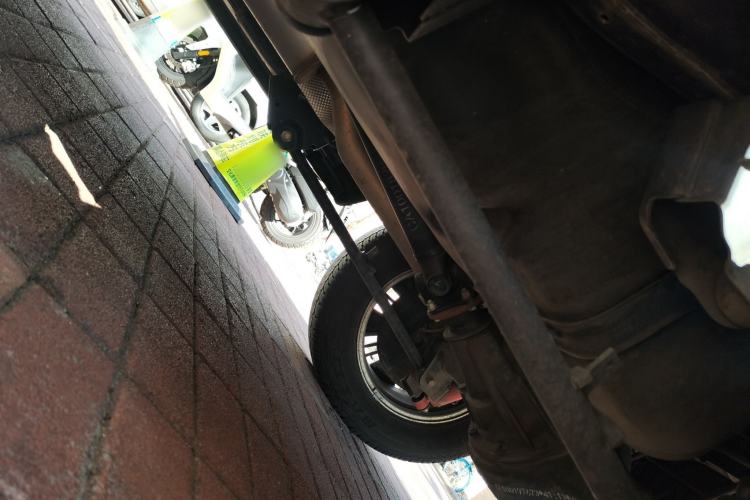 Used Isuzu D-MAX 2023 1.9T Automatic All-Wheel Drive V-CROSS Yue Ling Trim Chassis Rear Left