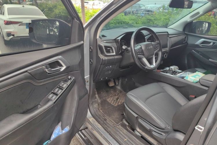 Used Isuzu D-MAX 2023 2.5T Automatic Two-Wheel Drive Diesel Navigation Edition Long Wheelbase Driver Seat