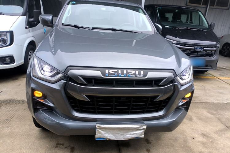Used Isuzu D-MAX 2023 2.5T Automatic 4x4 Diesel Flagship Long Wheelbase Model Front