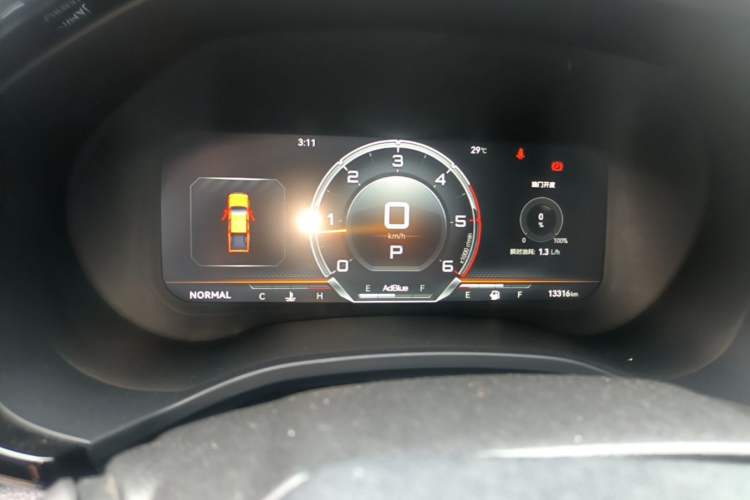 Used Isuzu D-MAX 2023 2.5T Automatic 4x4 Diesel Flagship Long Wheelbase Model Instrument Cluster