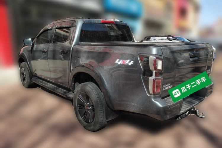 Used Isuzu D-MAX 2023 1.9T Automatic All-Wheel Drive V-CROSS Yue Ling Trim Rear Left 45 Deg