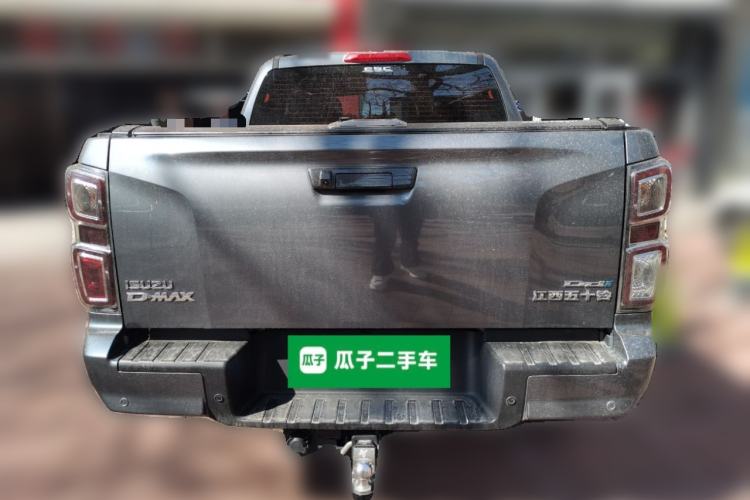 Used Isuzu D-MAX 2023 1.9T Automatic All-Wheel Drive V-CROSS Yue Ling Trim Rear