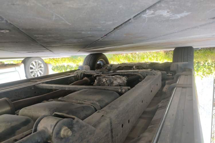Used Isuzu D-MAX 2023 1.9T Automatic All-Wheel Drive V-CROSS Comfort Edition Chassis Rear Left