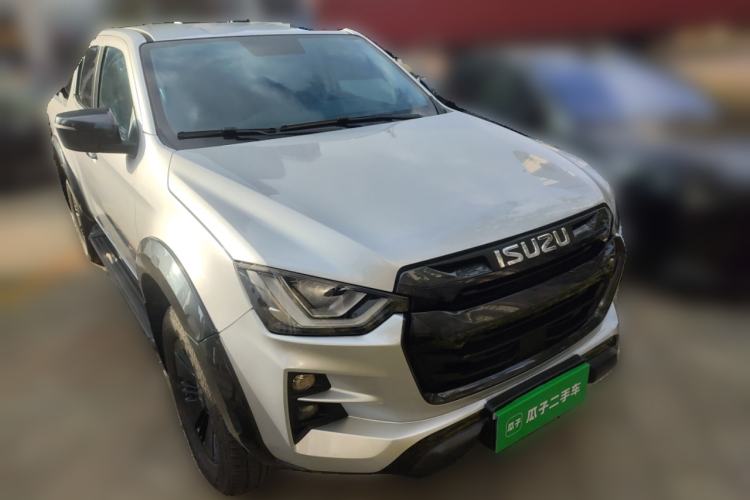 Used Isuzu D-MAX 2023 1.9T Automatic All-Wheel Drive V-CROSS Comfort Edition Front Right 45 Deg