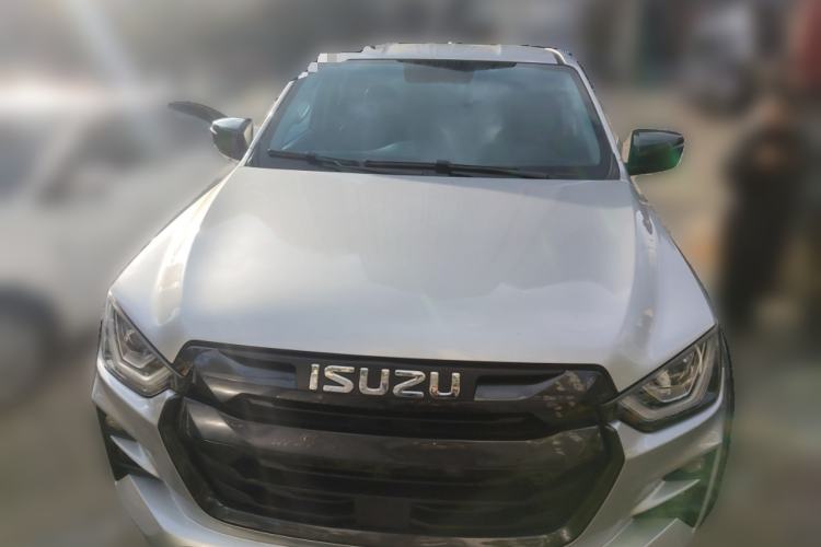 Used Isuzu D-MAX 2023 1.9T Automatic All-Wheel Drive V-CROSS Comfort Edition Front