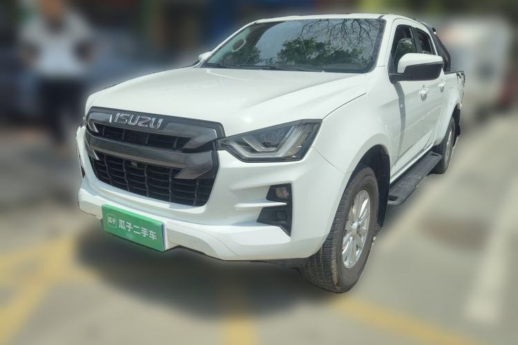 Used Isuzu D-MAX 2023 2.5T Automatic 4x4 Diesel Flagship Long Wheelbase Model Guazi used car, China used car export, Used car for sale, Used cars, Cheapest cars for sale