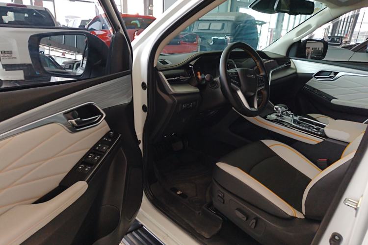 Used Isuzu D-MAX 2023 1.9T Automatic All-Wheel Drive V-CROSS Flagship Edition Driver Seat