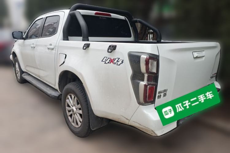 Used Isuzu D-MAX 2023 2.5T Automatic Two-Wheel Drive Diesel Standard Wheelbase Lingdong Edition Exterior 2