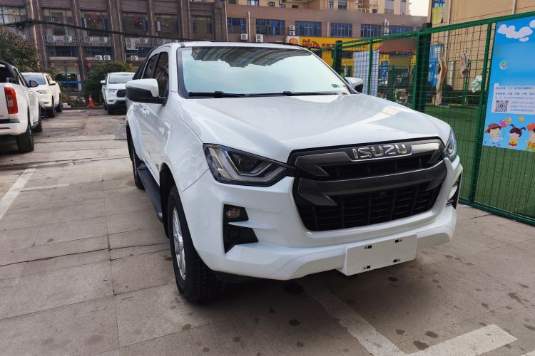 Used Isuzu D-MAX 2023 2.5T Automatic Two-Wheel Drive Diesel Standard Wheelbase Lingdong Edition Exterior 6