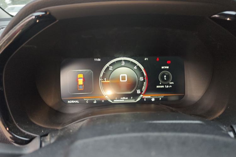 Used Isuzu D-MAX 2023 2.5T Automatic Two-Wheel Drive Diesel Standard Wheelbase Lingdong Edition Instrument Cluster