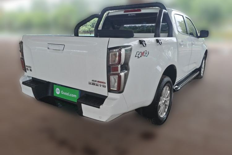 Used Isuzu D-MAX 2023 2.5T Automatic 4x4 Diesel Flagship Version Standard Wheelbase Rear Right 45 Deg