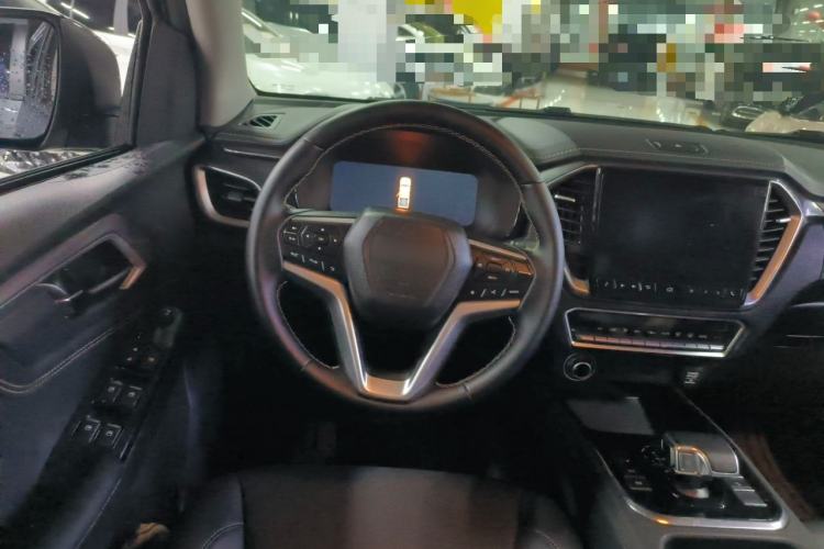 Used Isuzu D-MAX 2024 2.5T Automatic 4x4 Diesel LinkedIn Edition Steering Wheel