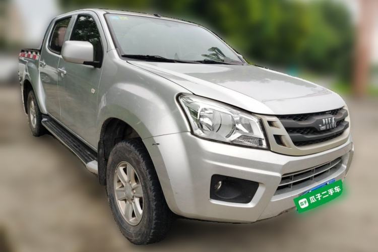 Used Isuzu JLM 2016 2.8T Two-Wheel Drive Luxury Version JE493ZLQ4CA Front Right 45 Deg