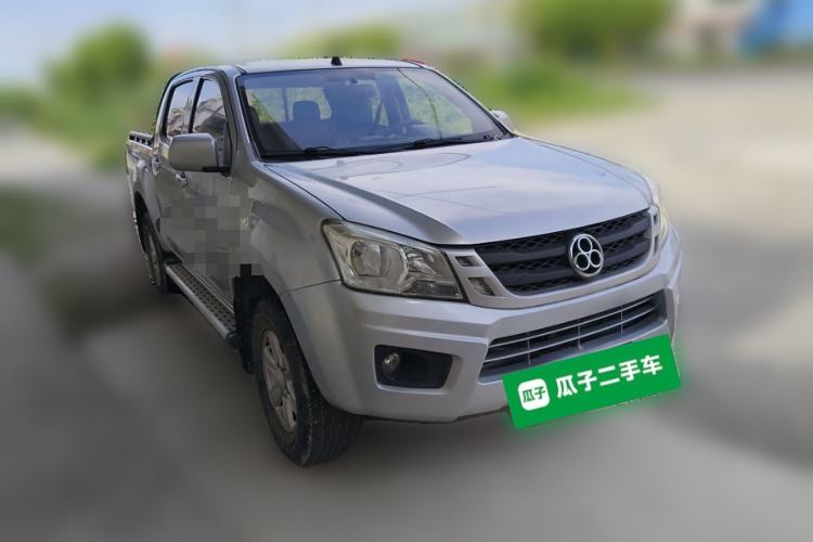 Used Isuzu JLM 2016 2.8T Two-Wheel Drive Luxury Version JE493ZLQ4CA Front Right 45 Deg
