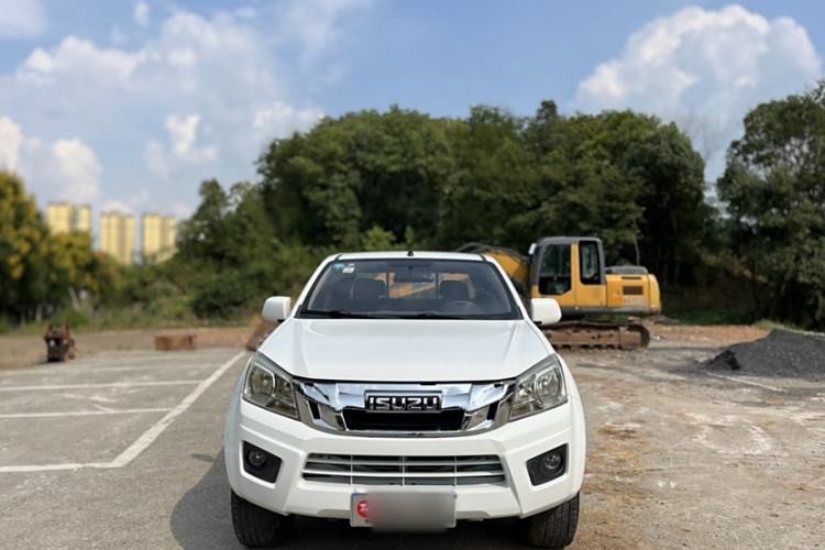 Used Isuzu JLM 2016 2.8T Two-Wheel Drive Extended Cargo Bed Luxury Version JE493ZLQ4CA Exterior 1