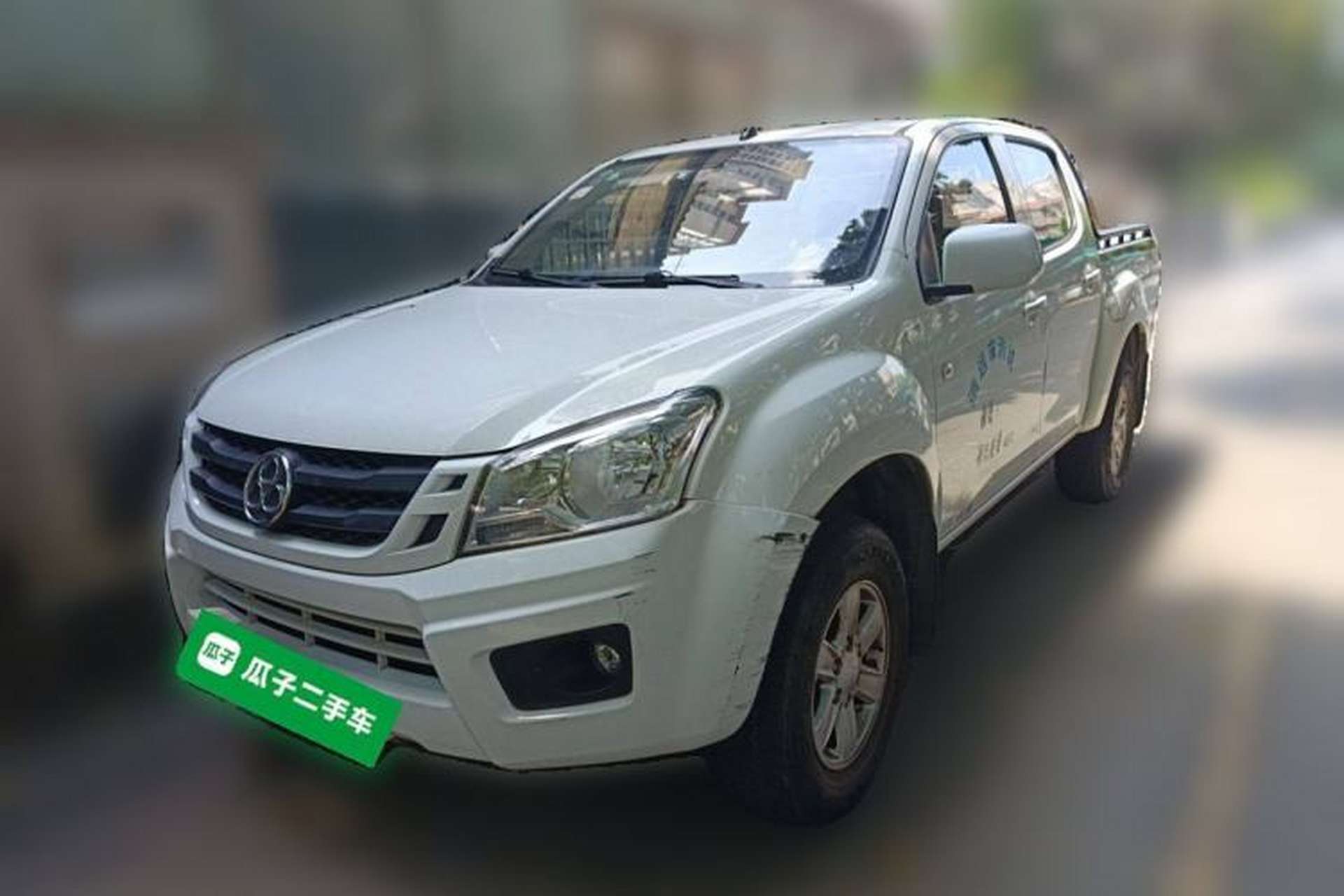 Used Isuzu JLM 2016 2.8T Two-Wheel Drive Luxury Version JE493ZLQ4CA Front Left 45 Deg