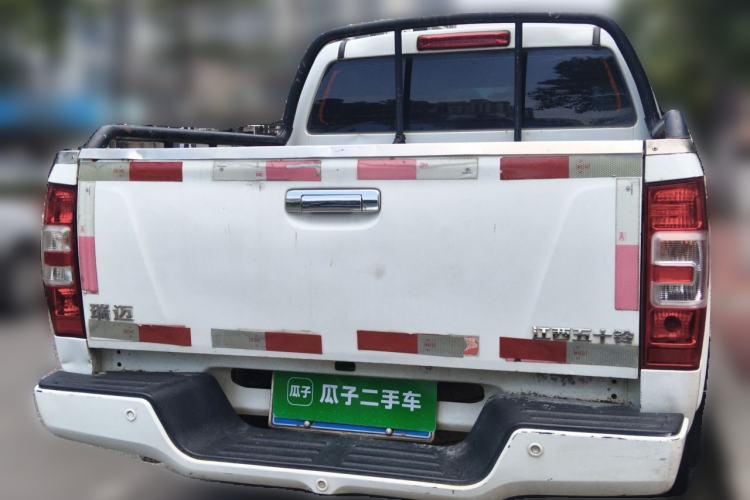 Used Isuzu JLM 2016 2.8T Four-Wheel Drive Luxury Version JE493ZLQ4CA Rear