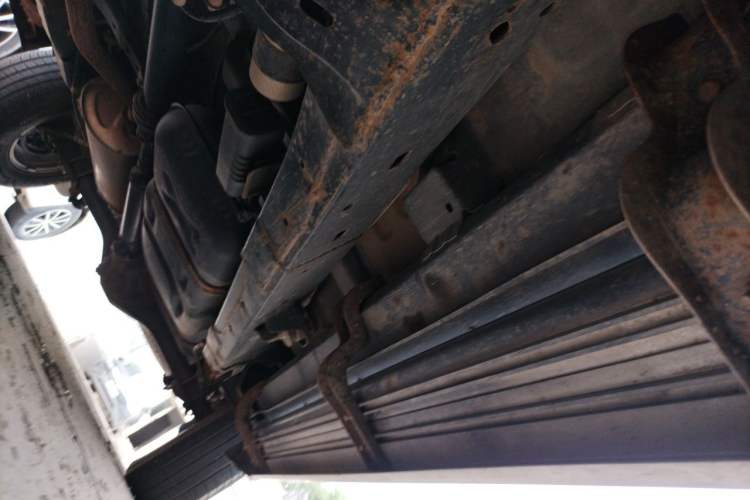 Used Isuzu JLM  Chassis Front Left