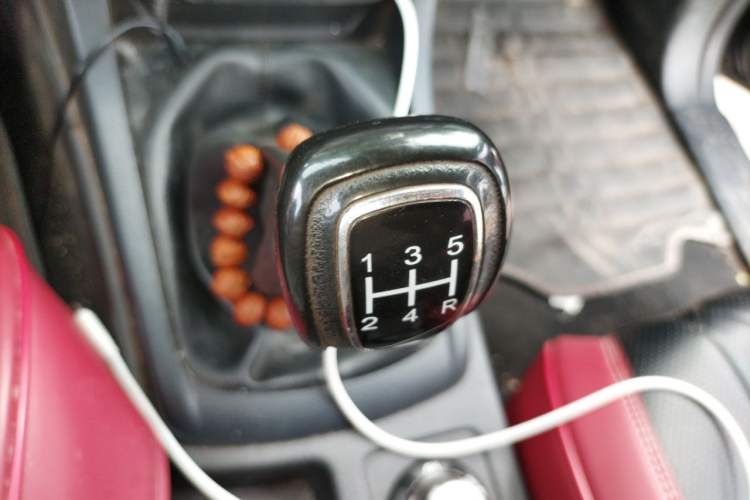 Used Isuzu JLM  Gear Lever