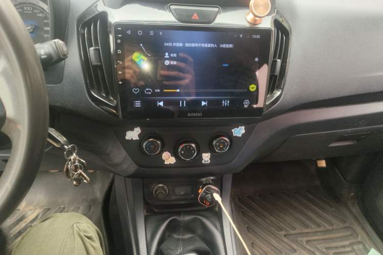 Used Isuzu JLM 2017 2.0T Two-Wheel Drive Advanced Version 4K21D4T Audio And AC Panel