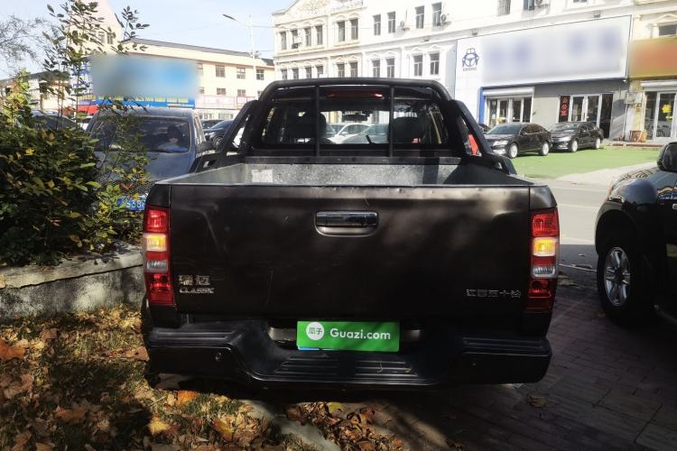 Used Isuzu JLM 2018 2.8T Classic Edition 4x4 Luxury Version JE493ZLQ5F Exterior 4