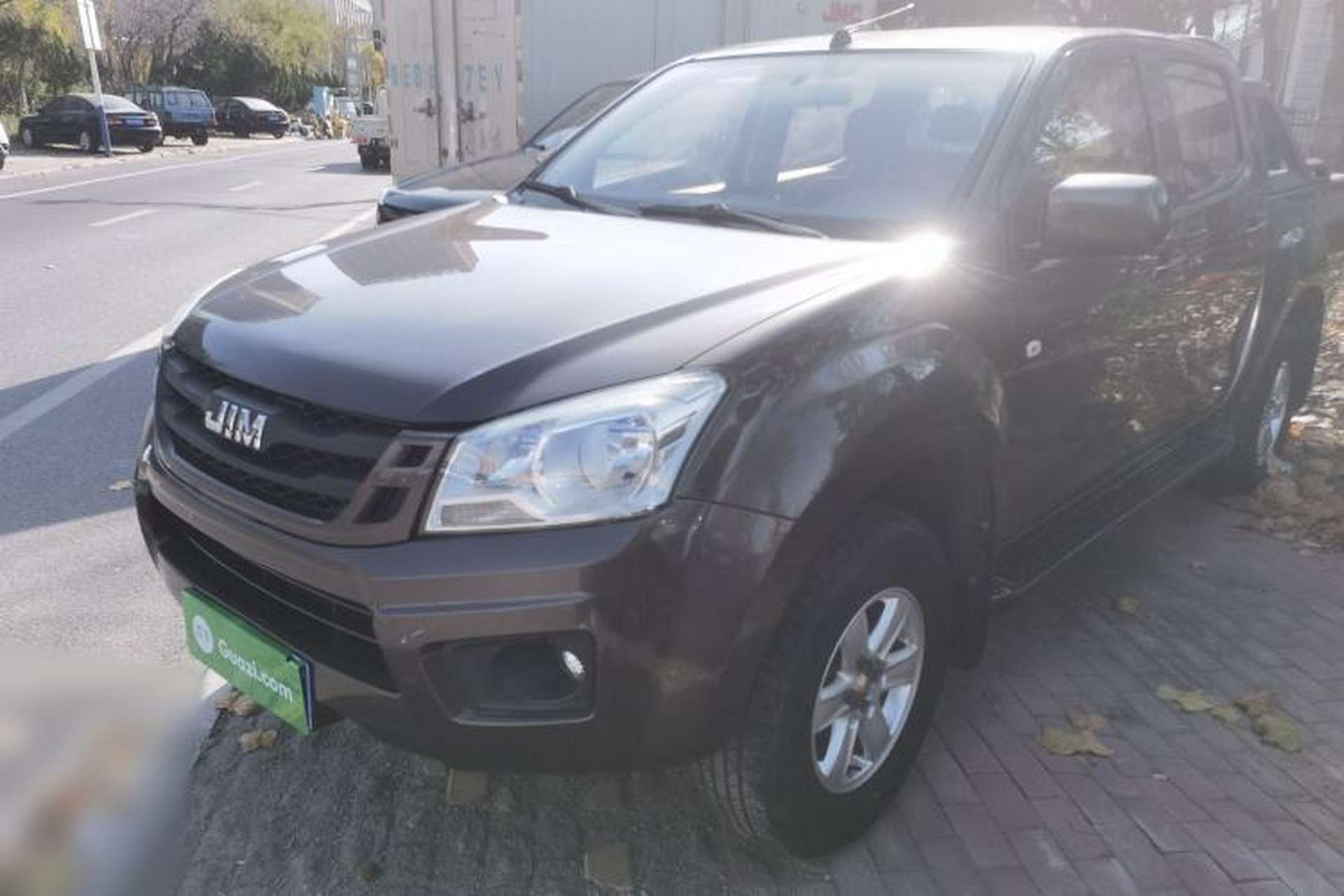 Used Isuzu JLM 2018 2.8T Classic Edition 4x4 Luxury Version JE493ZLQ5F Front Left 45 Deg