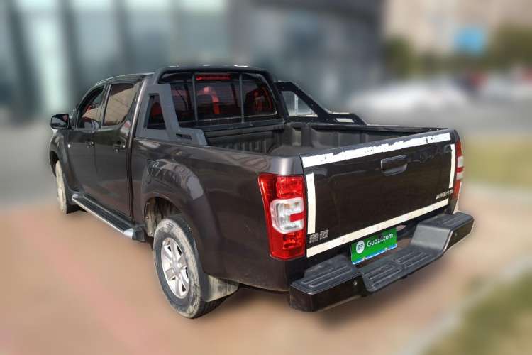 Used Isuzu JLM 2018 2.5T Two-Wheel Drive Diesel Luxury Version with Extended Cargo Bed JE4D25Q5A Rear Left 45 Deg