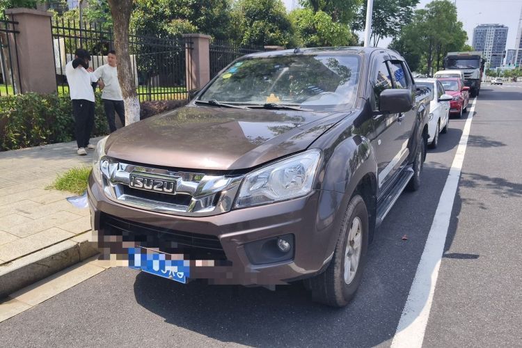 Used Isuzu JLM 2018 2.8T Classic Edition Two-Wheel Drive Luxury Version JE493ZLQ5F Guazi used car, China used car export, Used car for sale, Used  cars, Cheapest cars for sale