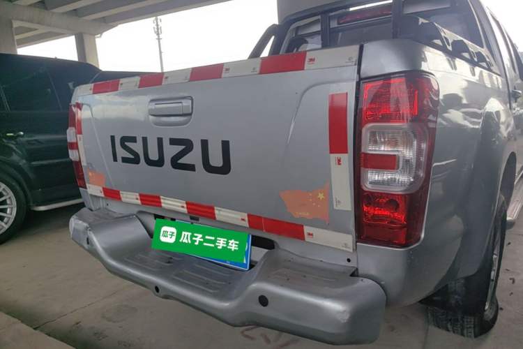 Used Isuzu JLM 2018 2.8T Classic Edition Two-Wheel Drive Luxury Version JE493ZLQ5F Rear