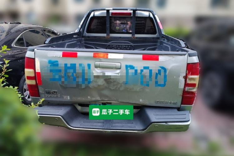 Used Isuzu JLM 2018 2.8T Classic Edition Two-Wheel Drive Luxury Version with Extended Cargo Bed JE493ZLQ5F Rear