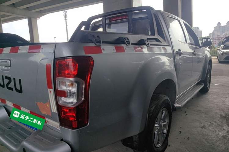 Used Isuzu JLM 2018 2.8T Classic Edition Two-Wheel Drive Luxury Version JE493ZLQ5F Rear Right 45 Deg