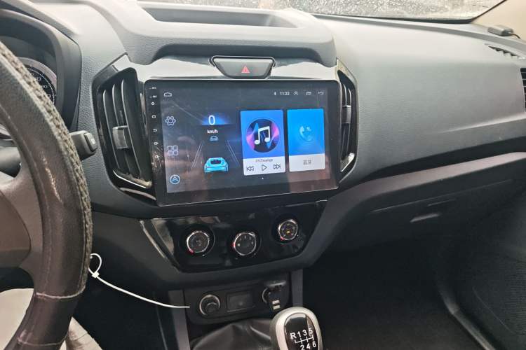 Used Isuzu JLM 2018 2.5T Two-Wheel Drive Diesel Luxury Version JE4D25Q5A Audio And AC Panel