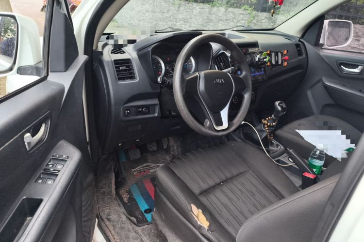 Used Isuzu JLM 2018 2.5T Four-Wheel Drive Diesel Luxury Version JE4D25Q5A Driver Seat