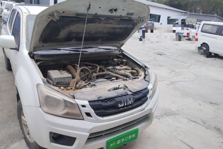 Used Isuzu JLM 2018 2.8T Classic Edition 4x4 Luxury Model with Extended Cargo Bed JE493ZLQ5F Engine Bay