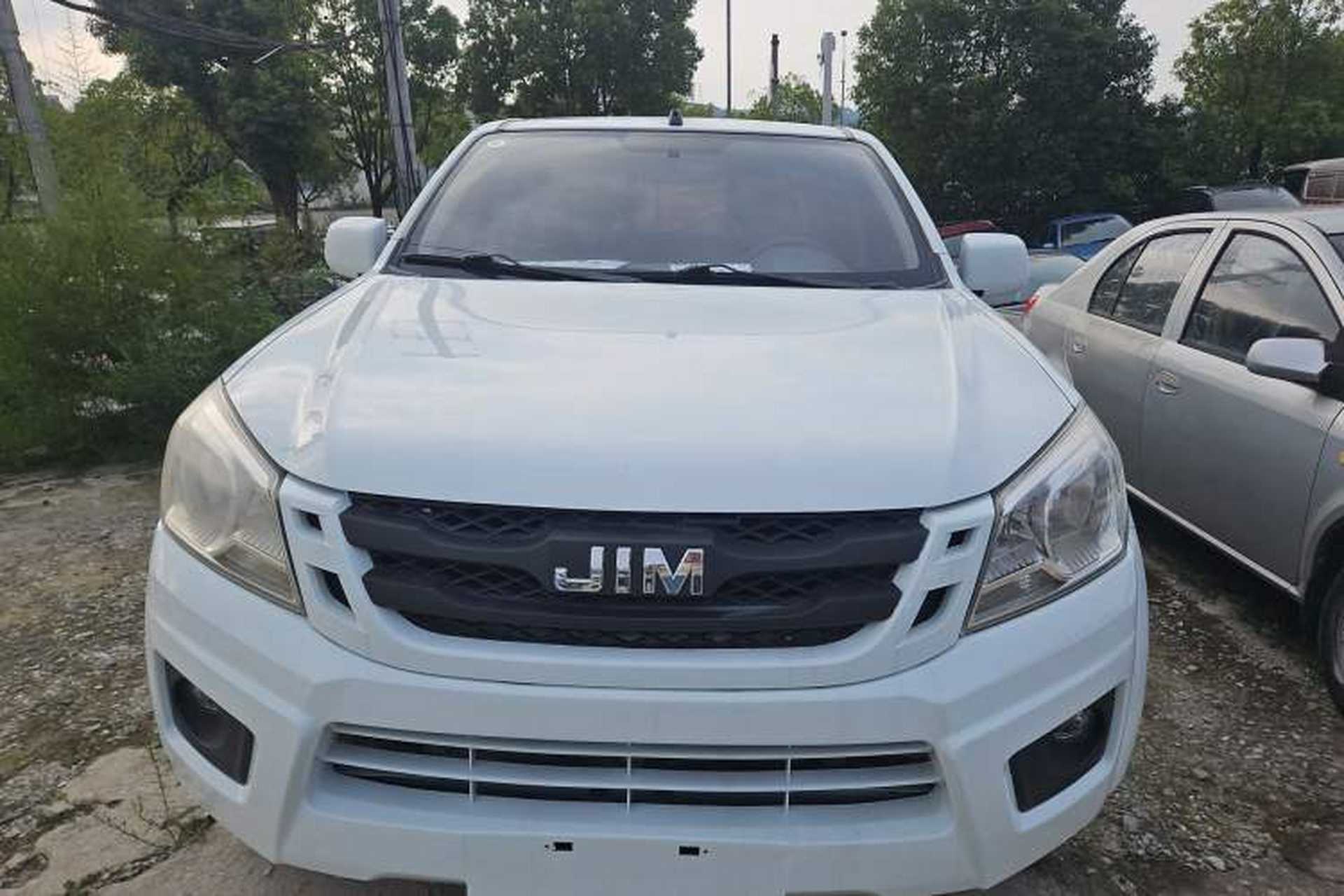 Used Isuzu JLM 2018 2.8T Classic Edition 4x4 Luxury Model with Extended Cargo Bed JE493ZLQ5F Exterior 1