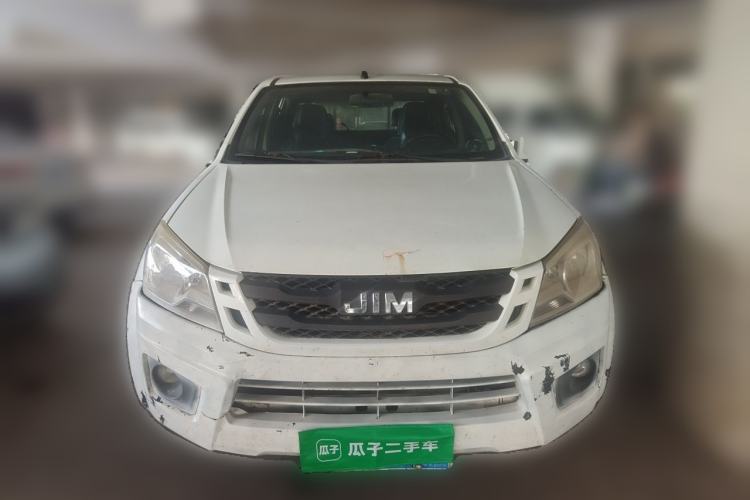 Used Isuzu JLM 2018 2.8T Classic Edition 4x4 Luxury Model with Extended Cargo Bed JE493ZLQ5F Front