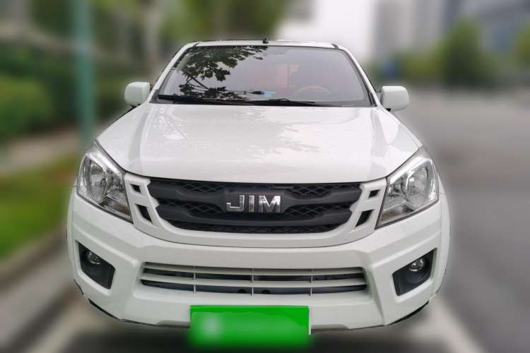 Used Isuzu JLM 2018 2.5T Two-Wheel Drive Diesel Luxury Version JE4D25Q5A Front