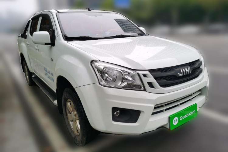 Used Isuzu JLM 2018 2.5T Two-Wheel Drive Diesel Luxury Version JE4D25Q5A Front Right 45 Deg