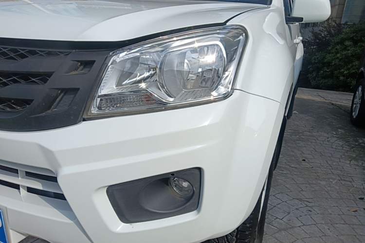 Used Isuzu JLM 2018 2.8T Classic Edition 4x4 Luxury Version JE493ZLQ5F Left Front Headlight