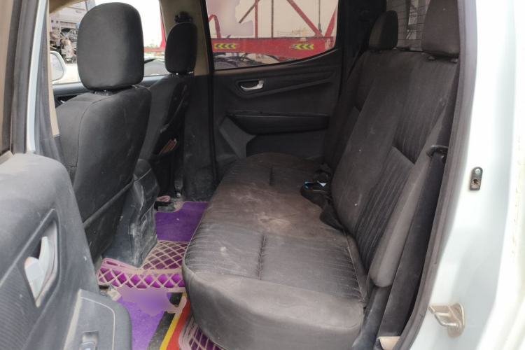 Used Isuzu JLM 2018 2.8T Classic Edition 4x4 Luxury Model with Extended Cargo Bed JE493ZLQ5F Left Rear Seat