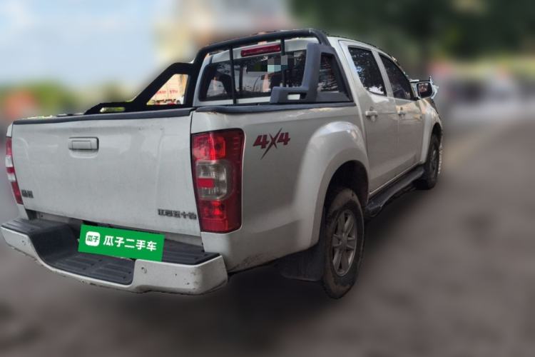 Used Isuzu JLM 2018 2.5T Four-Wheel Drive Diesel Luxury Version JE4D25Q5A Rear Right 45 Deg