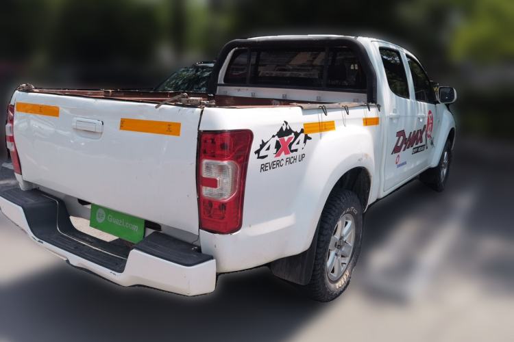 Used Isuzu JLM 2018 2.8T Classic Edition 4x4 Luxury Model with Extended Cargo Bed JE493ZLQ5F Rear Right 45 Deg