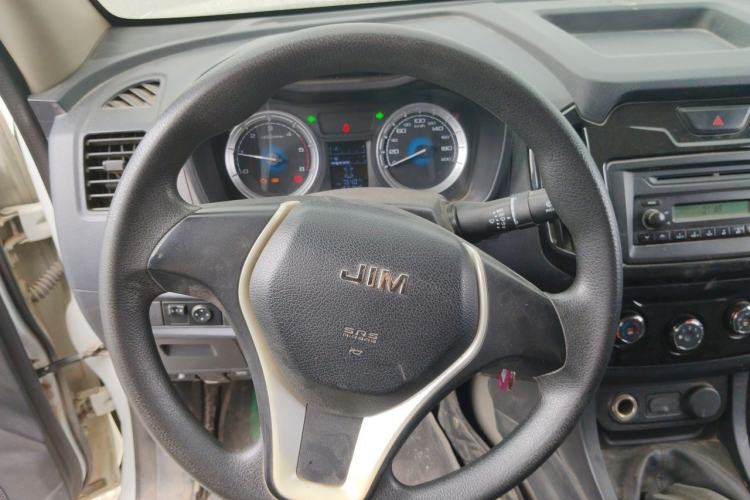 Used Isuzu JLM 2018 2.8T Classic Edition 4x4 Luxury Model with Extended Cargo Bed JE493ZLQ5F Steering Wheel