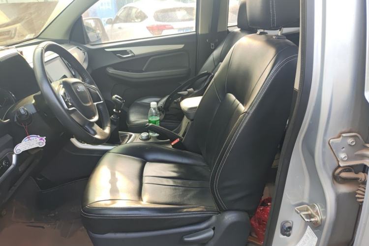 Used Isuzu JLM 2019 2.5T 4x4 Diesel Luxury Edition Ruimai S Extended Version JE4D25Q5A Left Front Seat